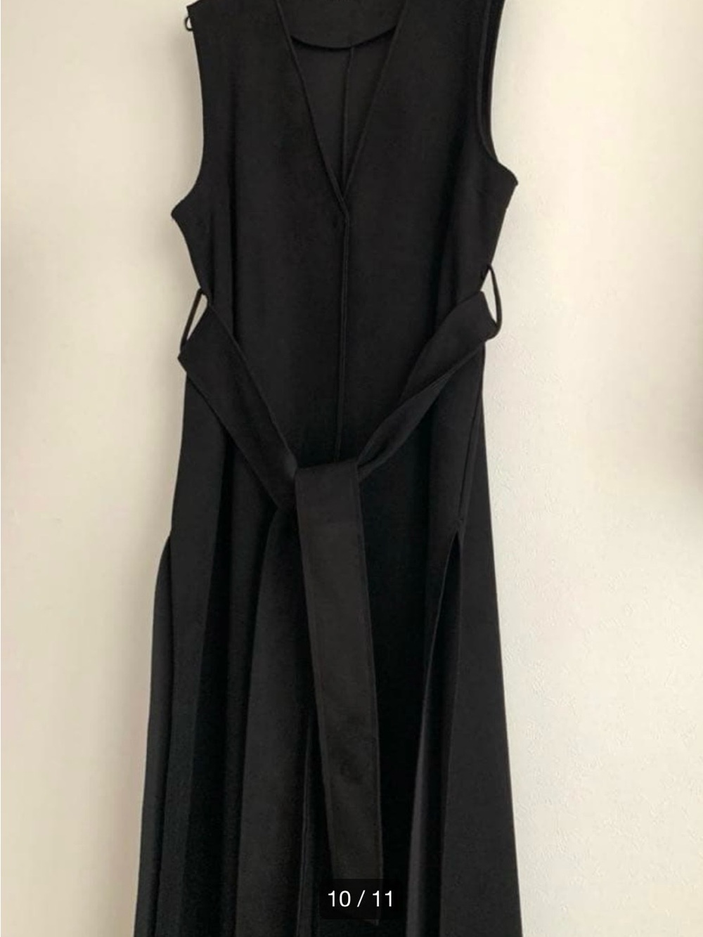 Veste Black Sleeveless Midi with Waist Tie